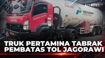 Truk Tangki Pertamina Tabrak Pembatas Tol Jagorawi, Kemacetan Panjang ke Arah Bogor | SAPA MALAM