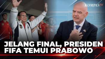 Presiden FIFA Puji Perkembangan Sepak Bola Indonesia Saat Bertemu Prabowo | SAPA MALAM