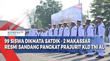 99 Siswa Dikmata Satdik - 2 Makassar Resmi Sandang Pangkat Prajurit KLD TNI AL